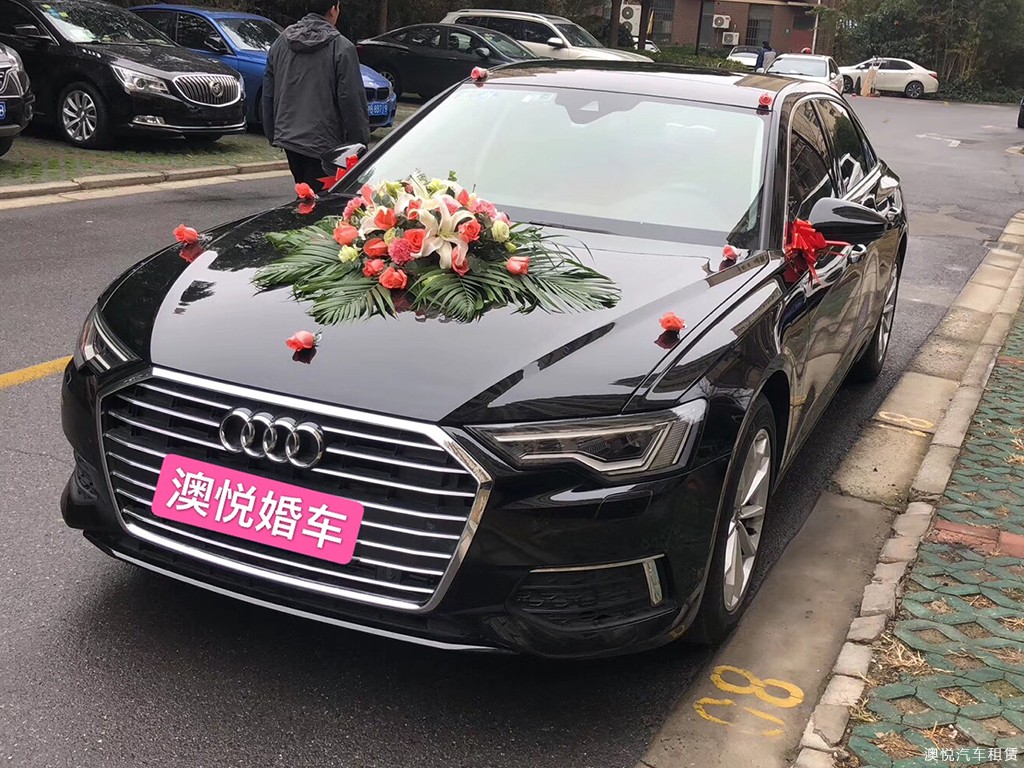 虹橋租車(chē),上海機(jī)場(chǎng)接送,上海班車(chē)租賃,上海旅游租車(chē)