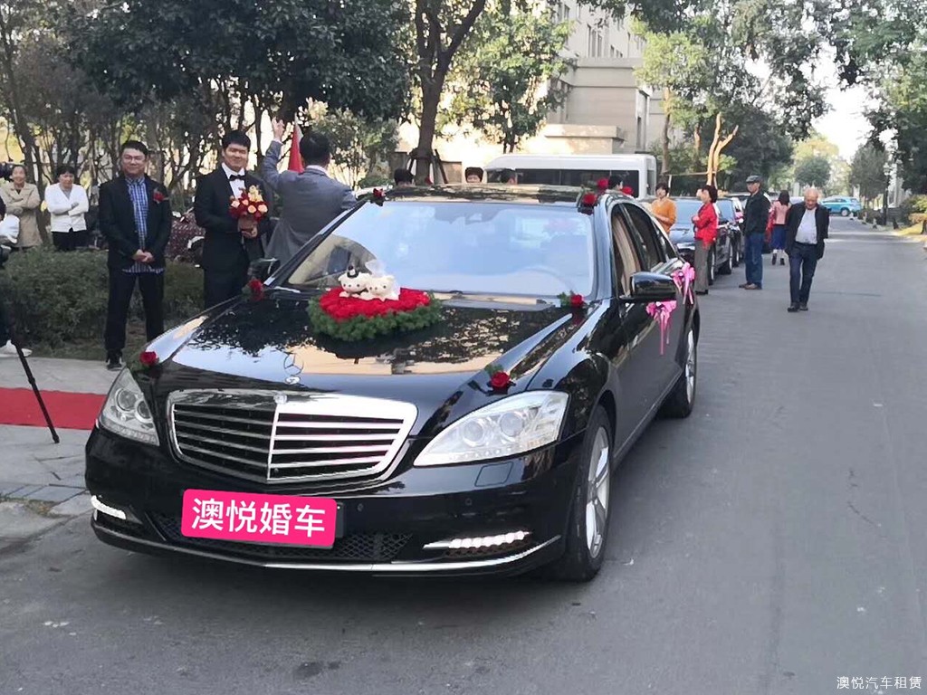 虹橋租車(chē),上海機(jī)場(chǎng)接送,上海班車(chē)租賃,上海旅游租車(chē)